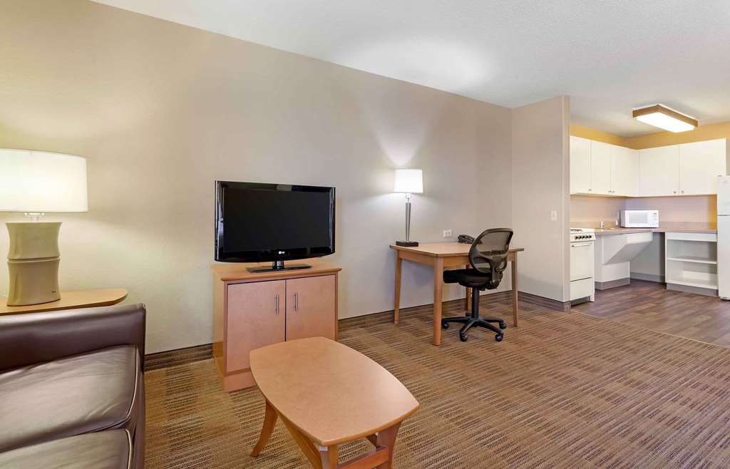Extended Stay America Select Suites Madison Old Sauk Rd. - photo 11
