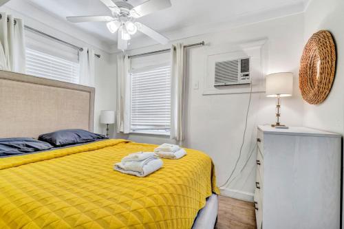 Charming Cottage 1BR Pool Victoria Park — 4-Star Luxury Hotel in Fort Lauderdale, United States