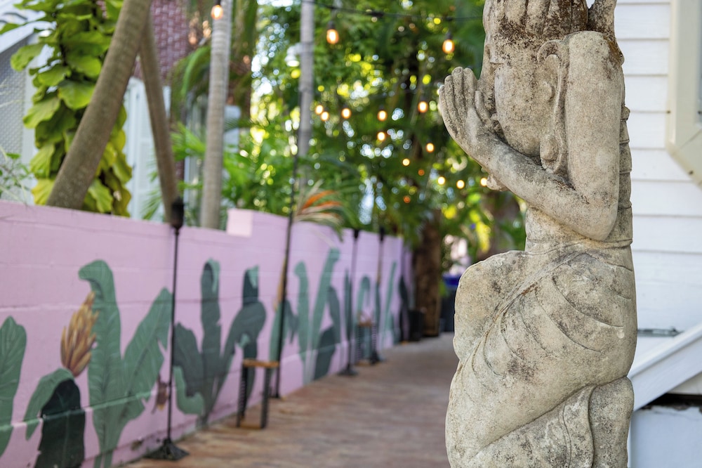 The Key West Hotel - photo 45