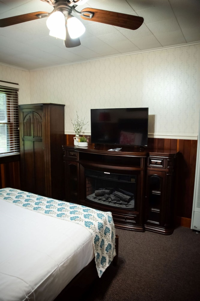 Miranda Gardens Resort - photo 94