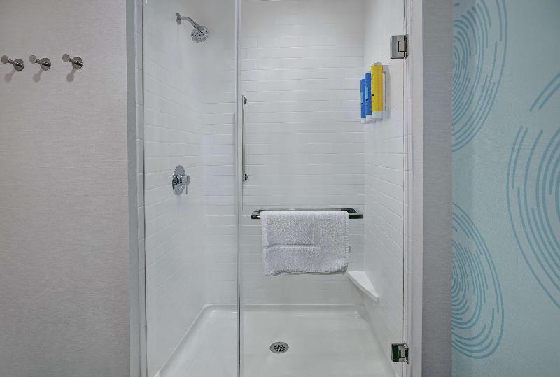 Tru by Hilton Austin Airport - photo 37