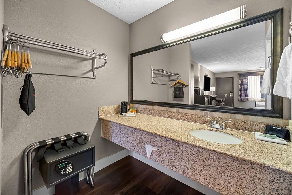 Best Western Braselton Inn - photo 16