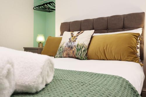 Contractor Stay Deck TVs in Every Room in Swansea, United Kingdom