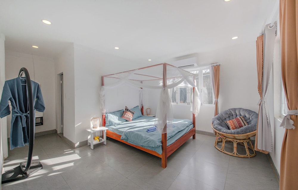 Homestay Vuon Phap BMT — 4-Star Luxury Hotel in Buon Ma Thuot, Vietnam