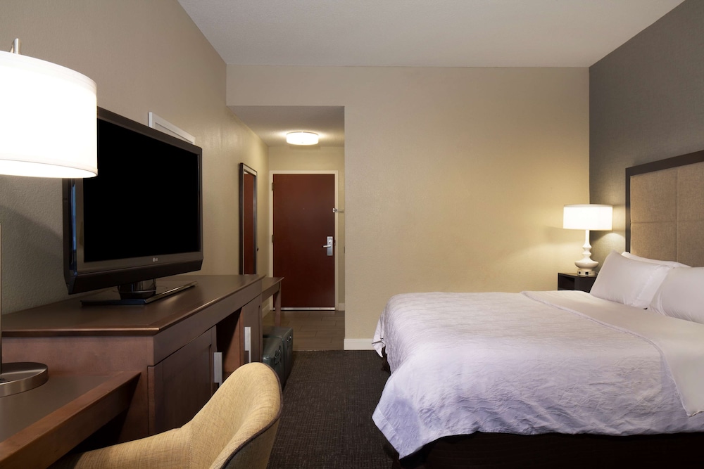 Hampton Inn Lawrenceville - photo 20