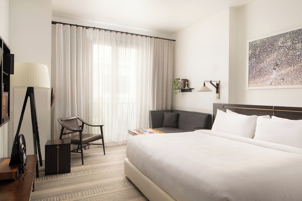 Halcyon a hotel in Cherry Creek - photo 25
