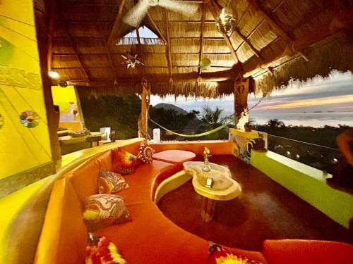 The Hippie Palace a sublime experience — hotel in La Manzanilla