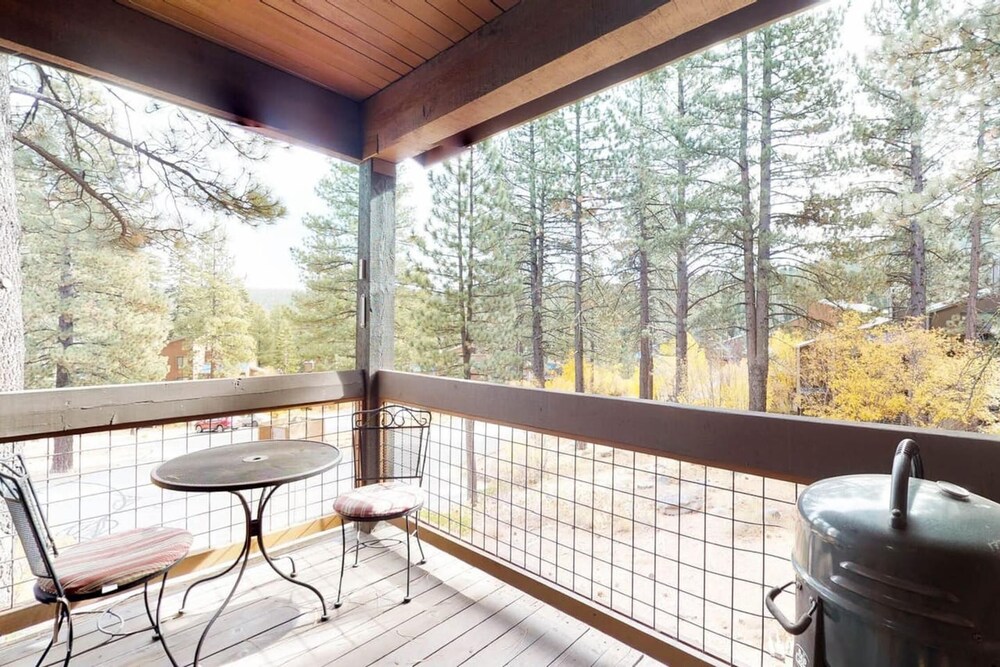 Sockeye by Avantstay Modern 2 BR Condo w Access to Northstar Resort Community - photo 8
