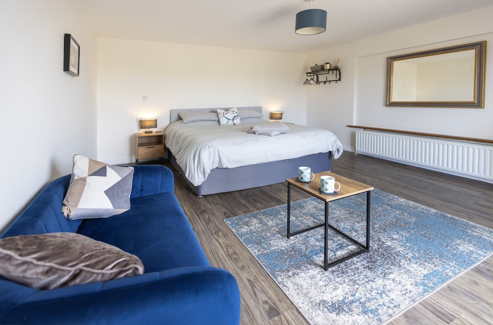 Causeway Coast Retreats 19152485 — Ballymoney