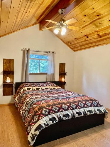 Twain Harte Cabin in Town & Lake access — 4-Star Luxury Hotel in Twain Harte, United States