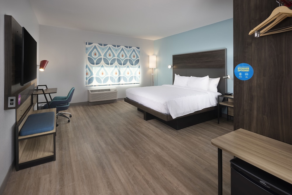 Tru by Hilton Asheville Blue Ridge Parkway - photo 17