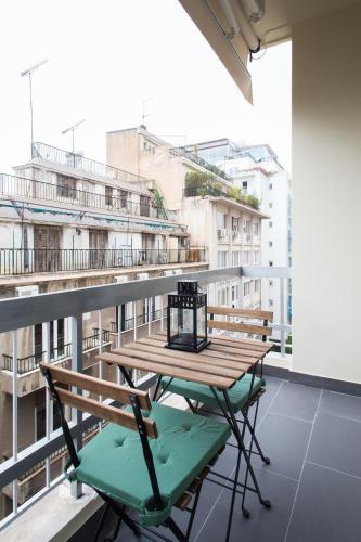 Athena s Hideaway Fully Renovated Absolute Best Location — 4-Star Luxury Hotel in Athens, Greece