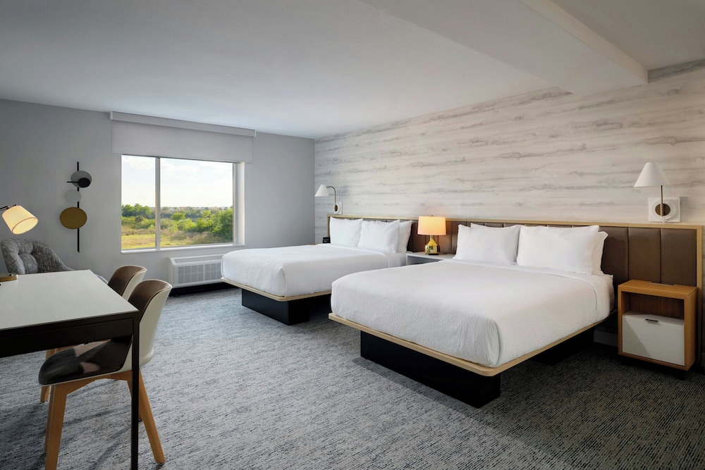 TownePlace Suites by Marriott Fort Myers Southeast - photo 6