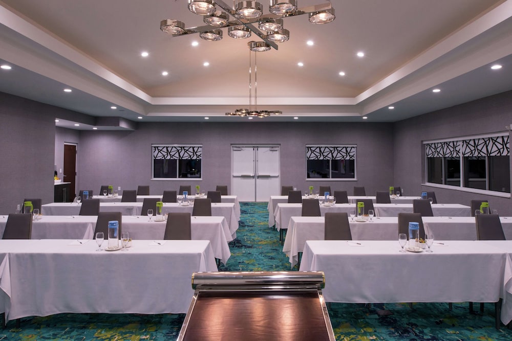 Hampton Inn & Suites Atlanta Marietta - photo 31