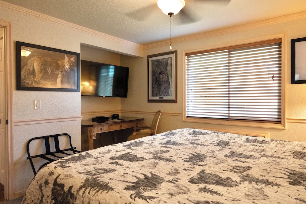 Yellowstone Gateway Inn - photo 31