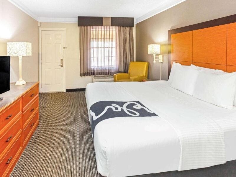La Quinta Inn Wichita Falls Event Center North - photo 7