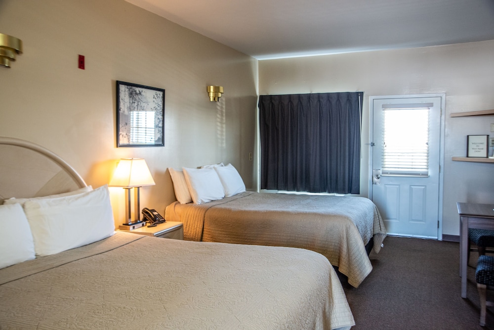 West Bank Inn - photo 7