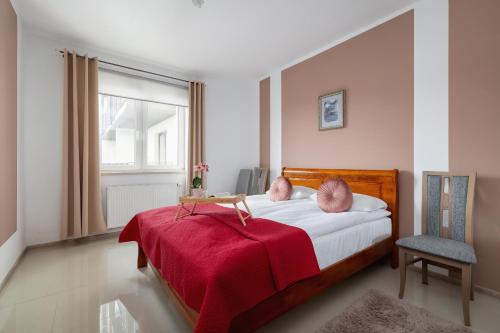 Modern Apartment with Parking in Cracow by Rent like home — 4-Star Luxury Hotel in Krakow, Poland