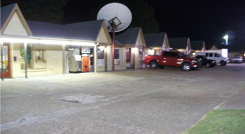 College Inn Motel