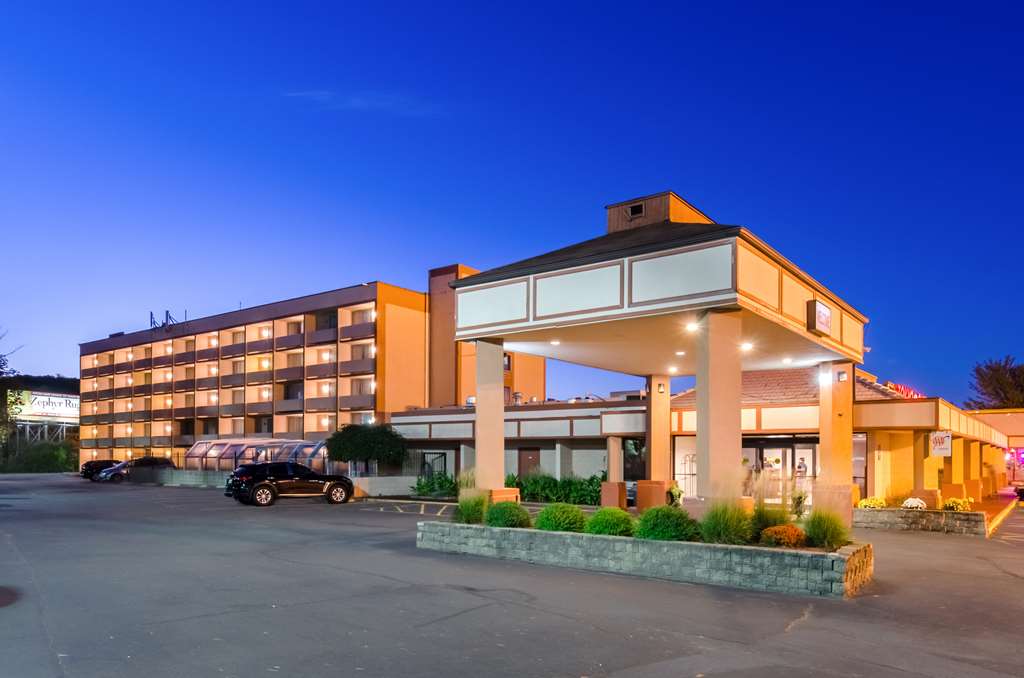 Quality Inn West Springfield - photo 3