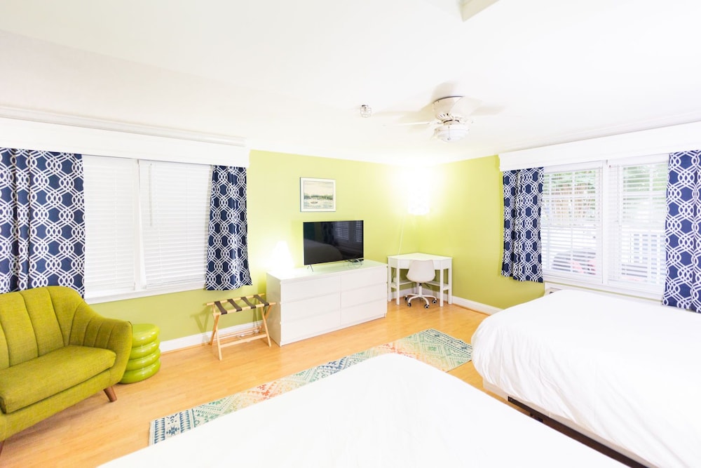 Canalside Inn - photo 12