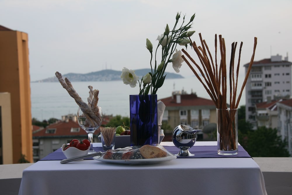 One Istanbul Suadiye Otel — 4-Star Luxury Hotel in Istanbul, Turkey