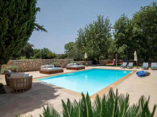 Villa Ellie — 4-Star Luxury Hotel in Rethymno, Greece