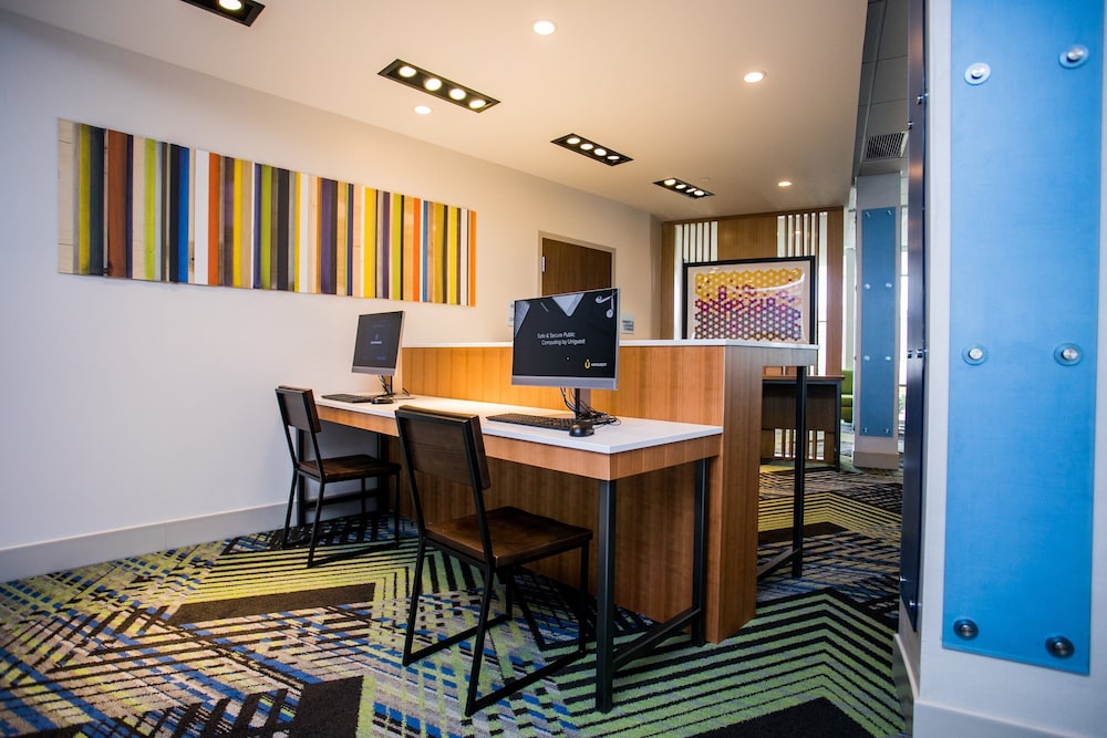 Holiday Inn Express & Suites Rehoboth Beach by IHG - photo 35