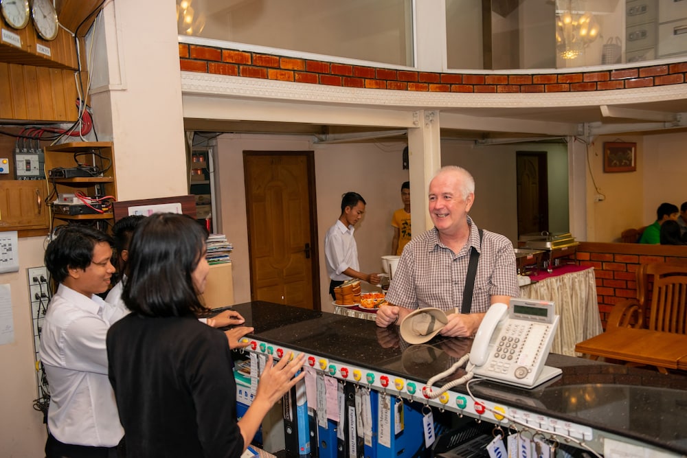 Yangon Urban Hotel — Yangon — photo 2
