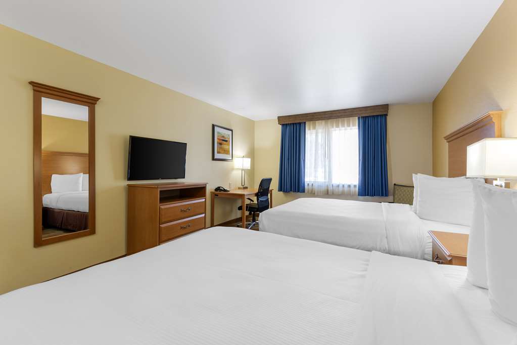 Best Western Kiva Inn - photo 22