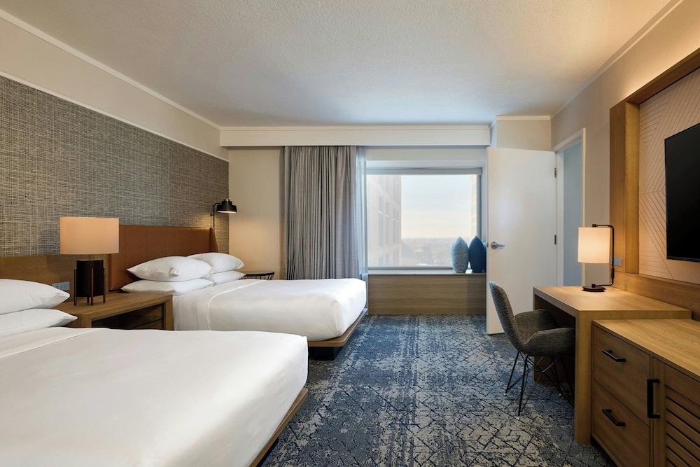 Sheraton Grand Sacramento Hotel - photo 25