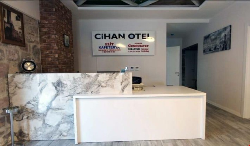 Ayvalik Cihan Otel - last minute hotel in Ayvalik