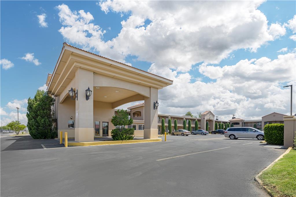 Best Western El Rancho Palacio - photo 24