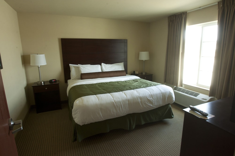 Cobblestone Inn & Suites Brillion - photo 12