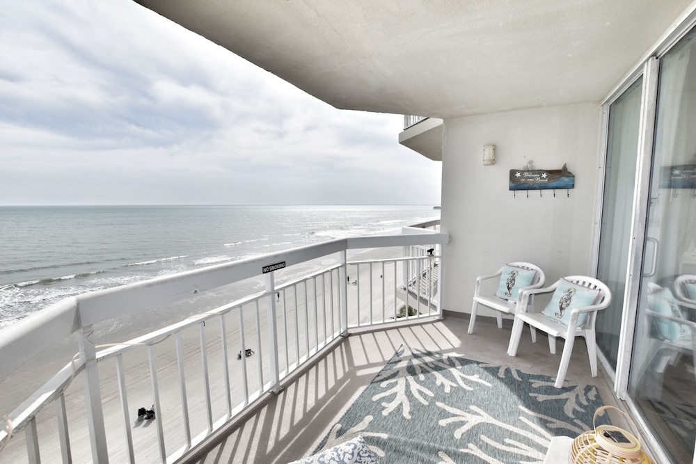 0602 Waters Edge Resort Studio Bedroom Condo by RedAwning - photo 35