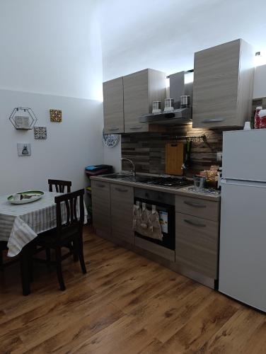 Arco Del Vescovo 1 in Acireale, Italy