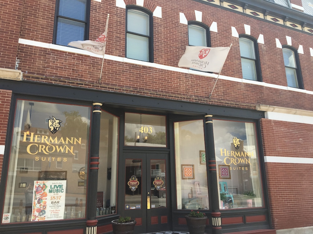 Hermann Crown Suites - photo 285