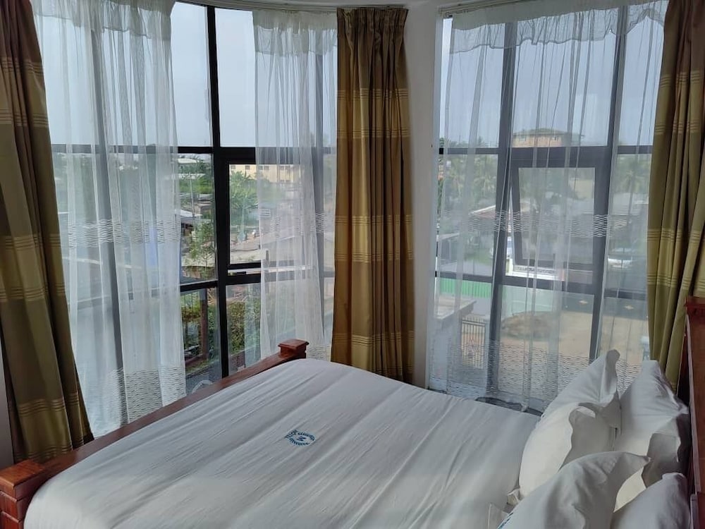 Manbou Hotel — Kribi — photo 5