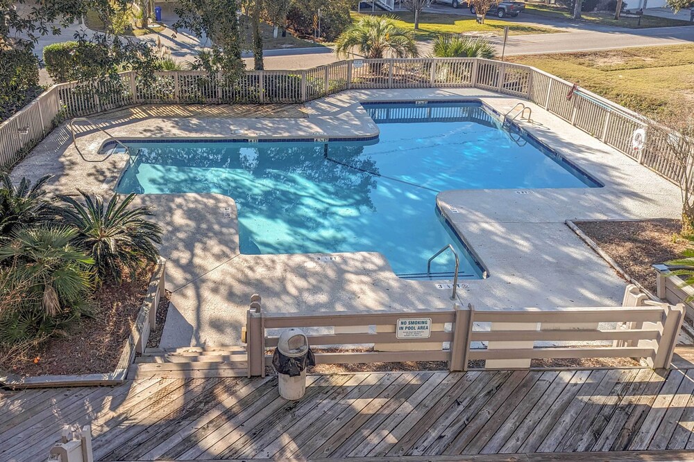 Walk to Beach: Gem w Balcony in Sea Grove Resort - photo 16