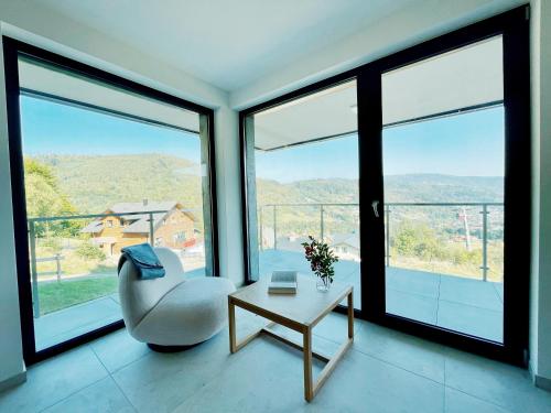 OWysoko Apartamenty z Widokiem 200 m od tras Szczyrk Mountain Resort in Szczyrk, Poland