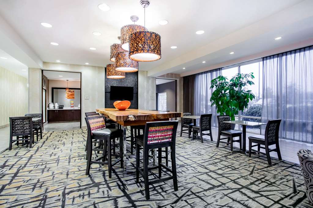 La Quinta Inn & Suites by Wyndham Andrews - photo 26