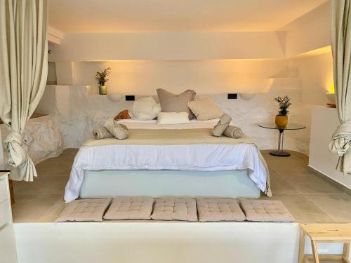 Pandi S Place — Sant Pere De Ribes