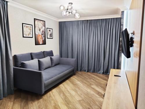 Apartment on Bohdana Havrylyshyna — 4-Star Luxury Hotel in Kyiv, Ukraine