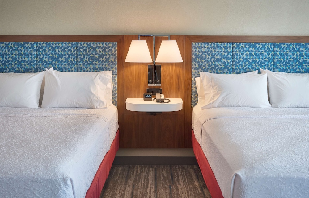 Hampton Inn by Hilton Harrisburg West - photo 8