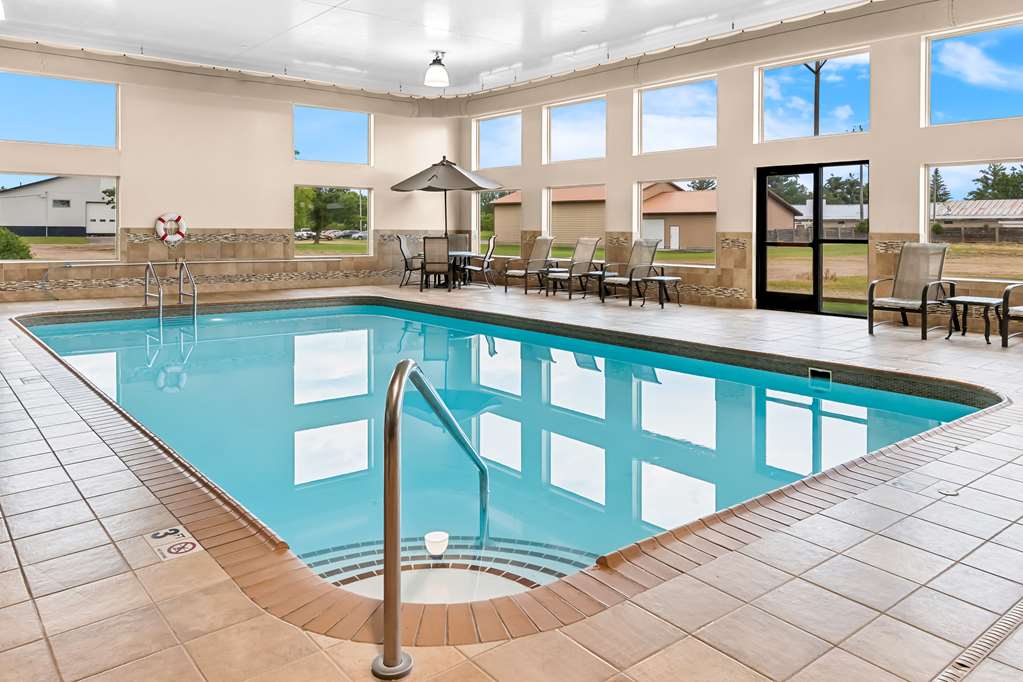Heartland Inn & Suites SureStay Collection by Best Western - photo 10