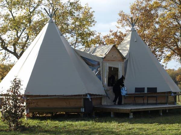 Domaine d'Escapa — 4-Star Luxury Hotel in Vic-En-Bigorre, France
