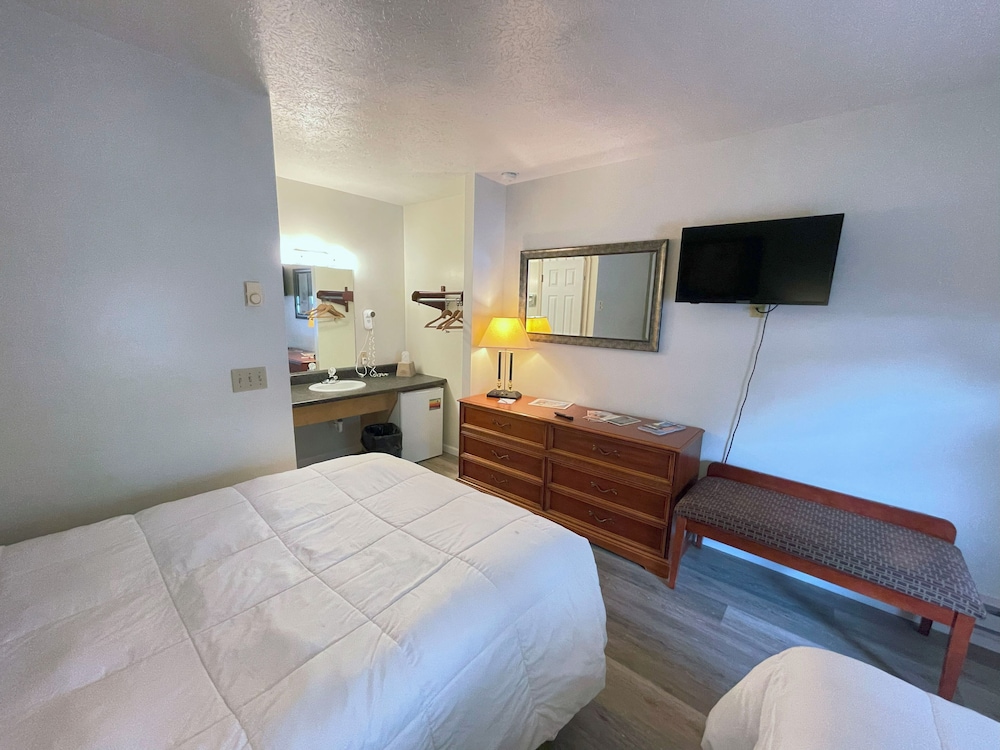 Plantation Motel - photo 23