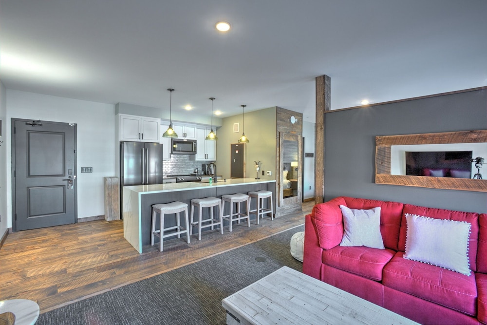 Hotel Crosby - photo 36