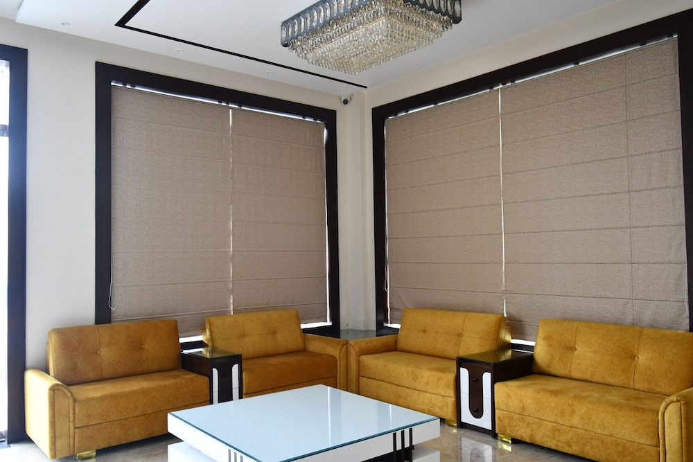 Hotel Ramaya Inn @ Har Ki Pauri Road - carbon neutral hotel in Haridwar