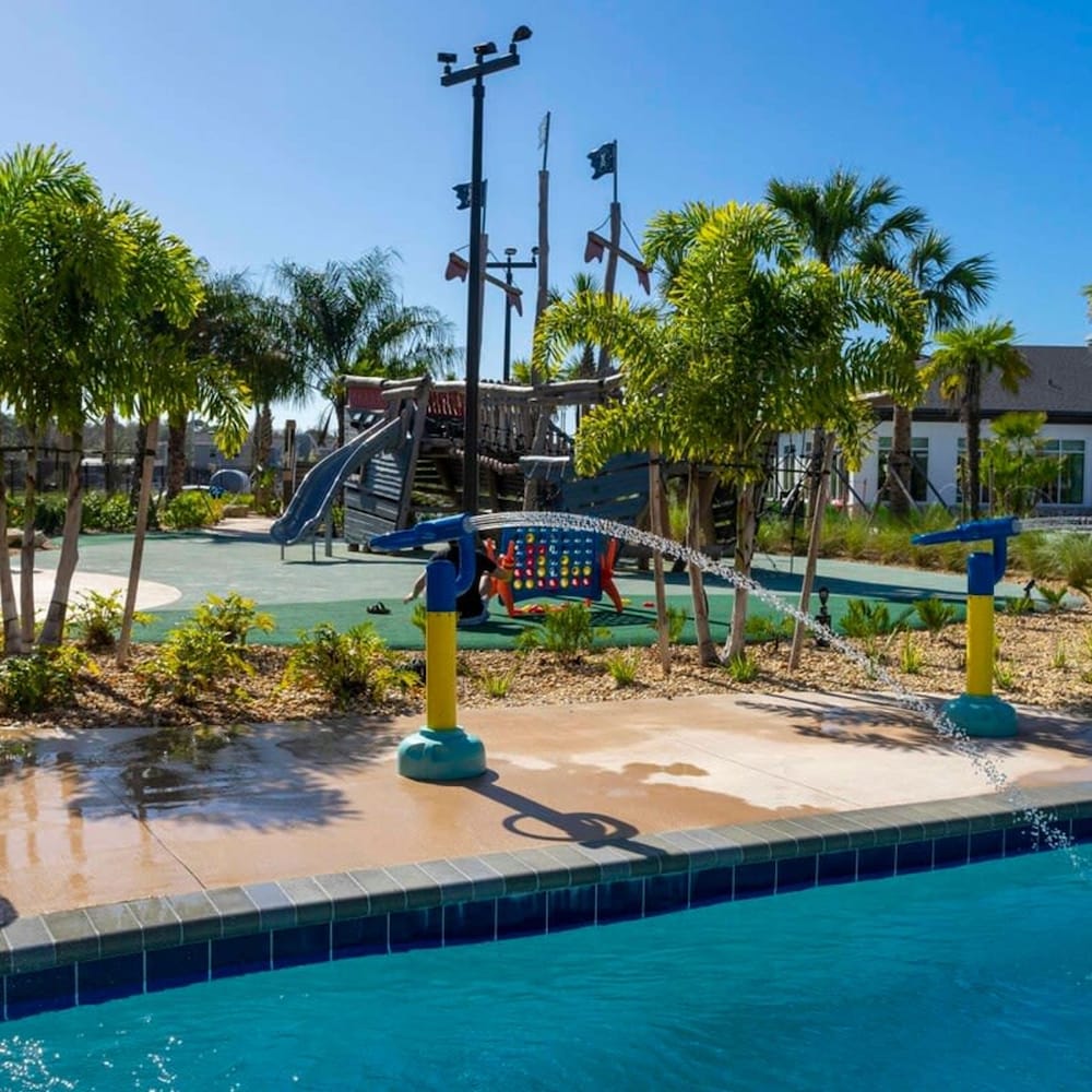 Gorgeous 4 Bd w Pool Storey Lake Resort 2485 - photo 91
